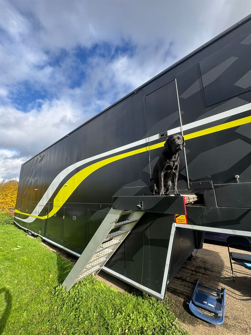 hopkins-2-car-trailer-with-tail-lift