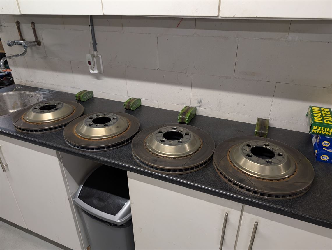 porsche-9912-gt3-cup-parts