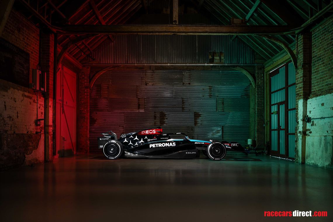 mercedes-amg-2024-lewis-hamilton-f1-replica-d