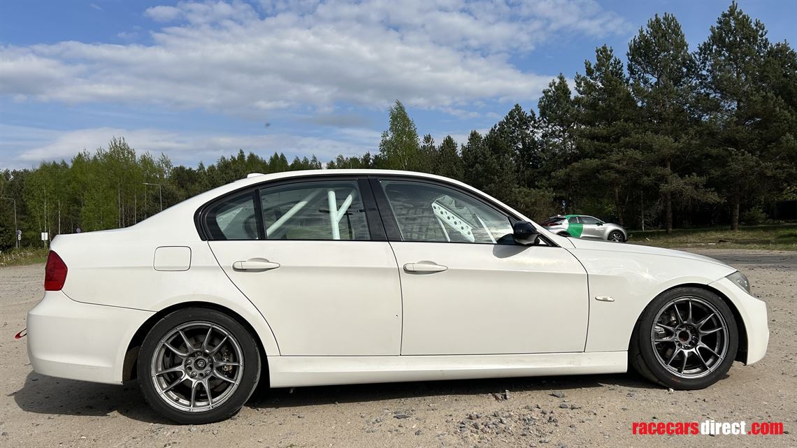 bmw-325i-325cup-spec-car