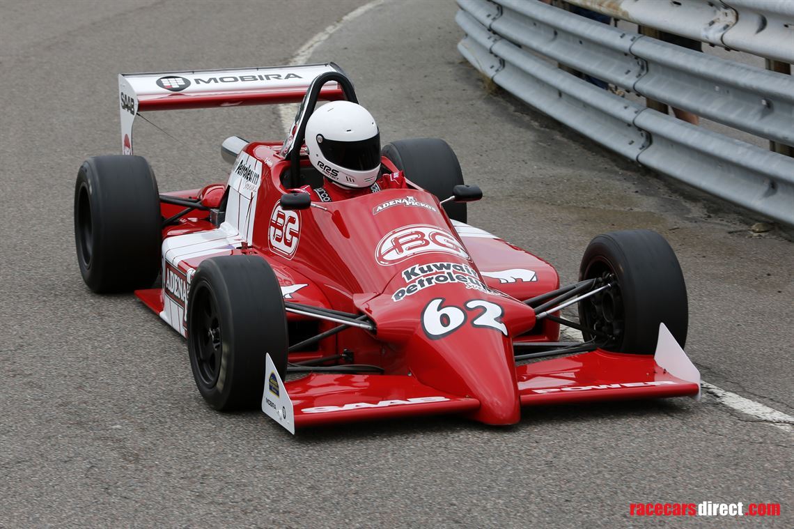 reynard-853