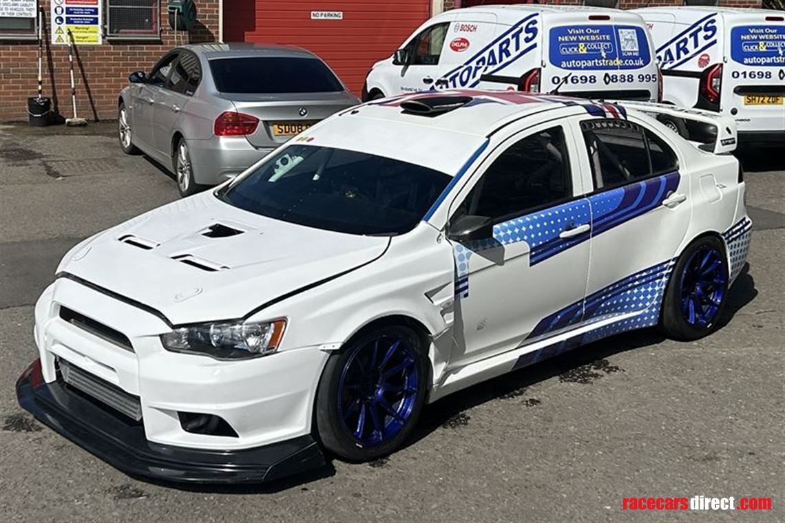 mitsubishi-lancer-evo-10-race-car
