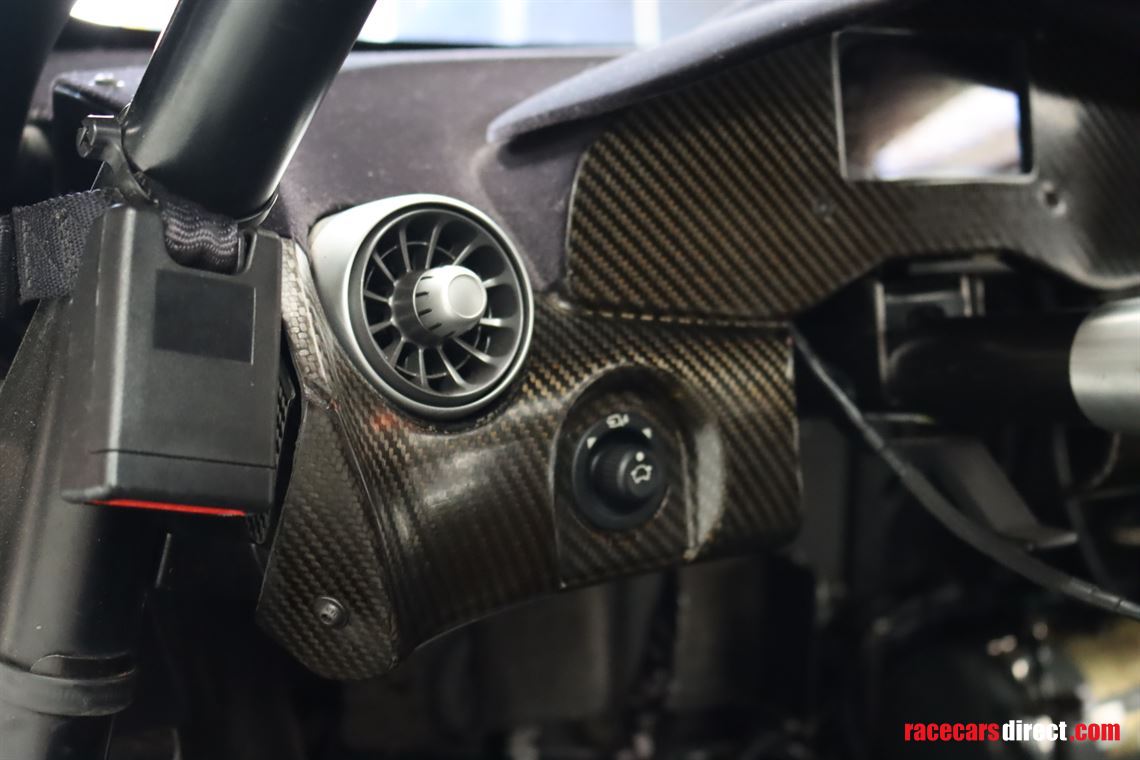 mclaren-650s-gt3-race-car-chassis-no-10-of-15