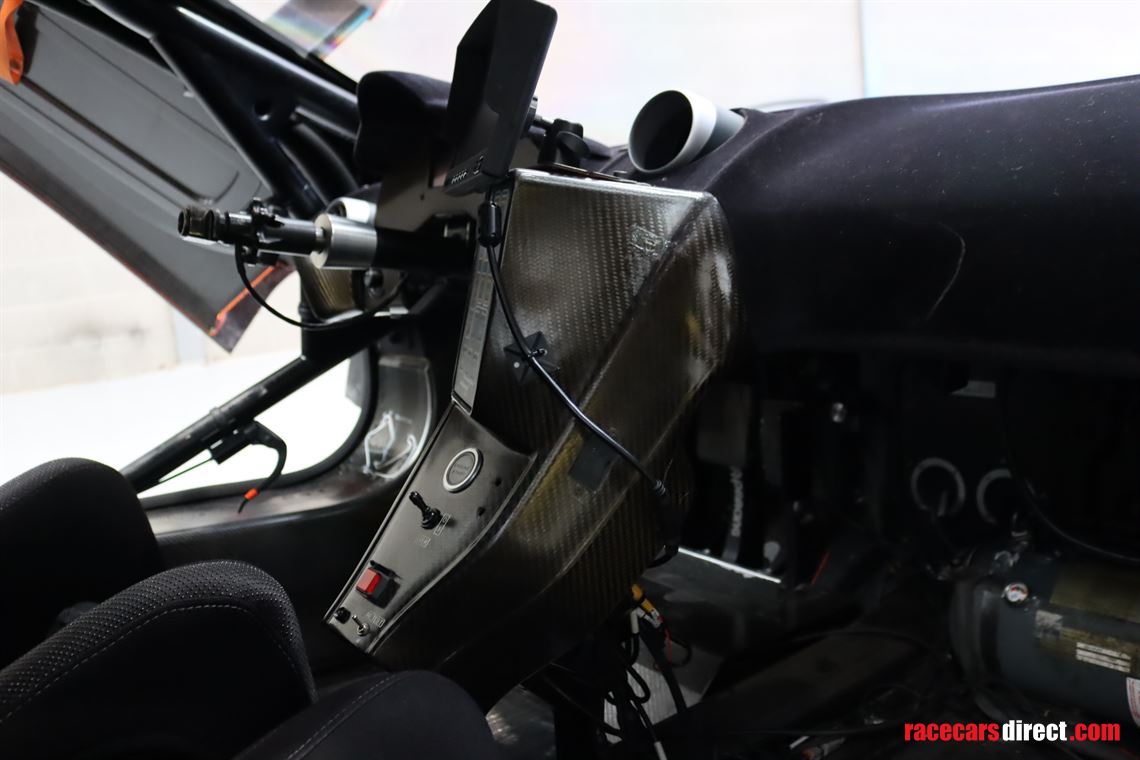 mclaren-650s-gt3-race-car-chassis-no-10-of-15