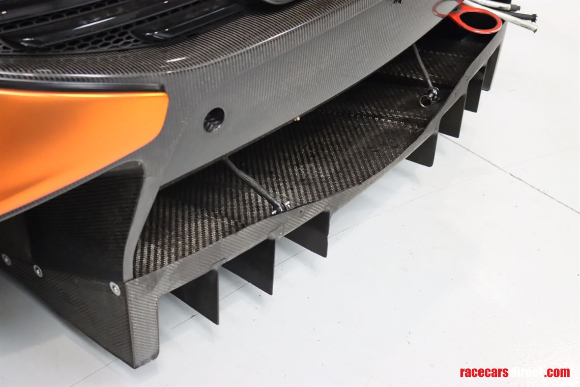 mclaren-650s-gt3-race-car-chassis-no-10-of-15