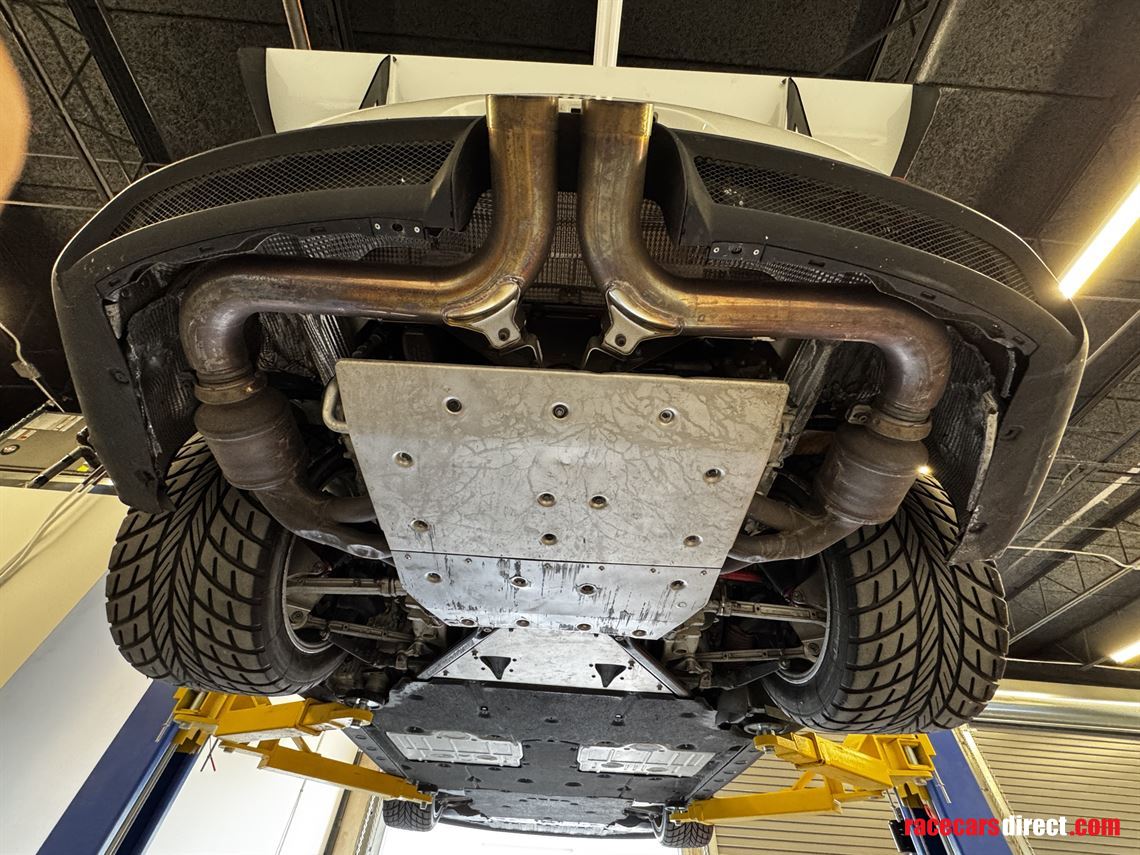 2018-porsche-gt3-cup-car-9912