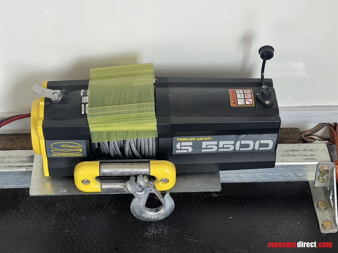 2017-ifor-williams-transporta-covered-car-tra