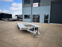 brian-james-t-transporter-45m-x-21m