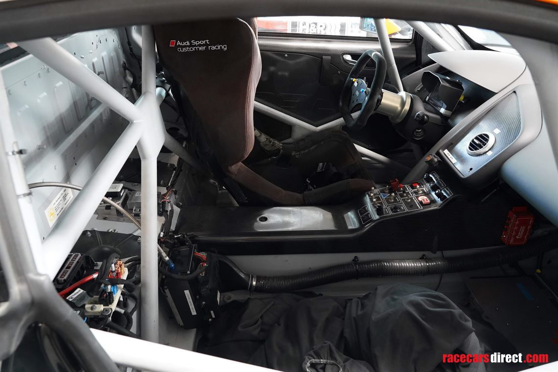 2x-audi-r8-lms-gt3-ultra-2012-2013