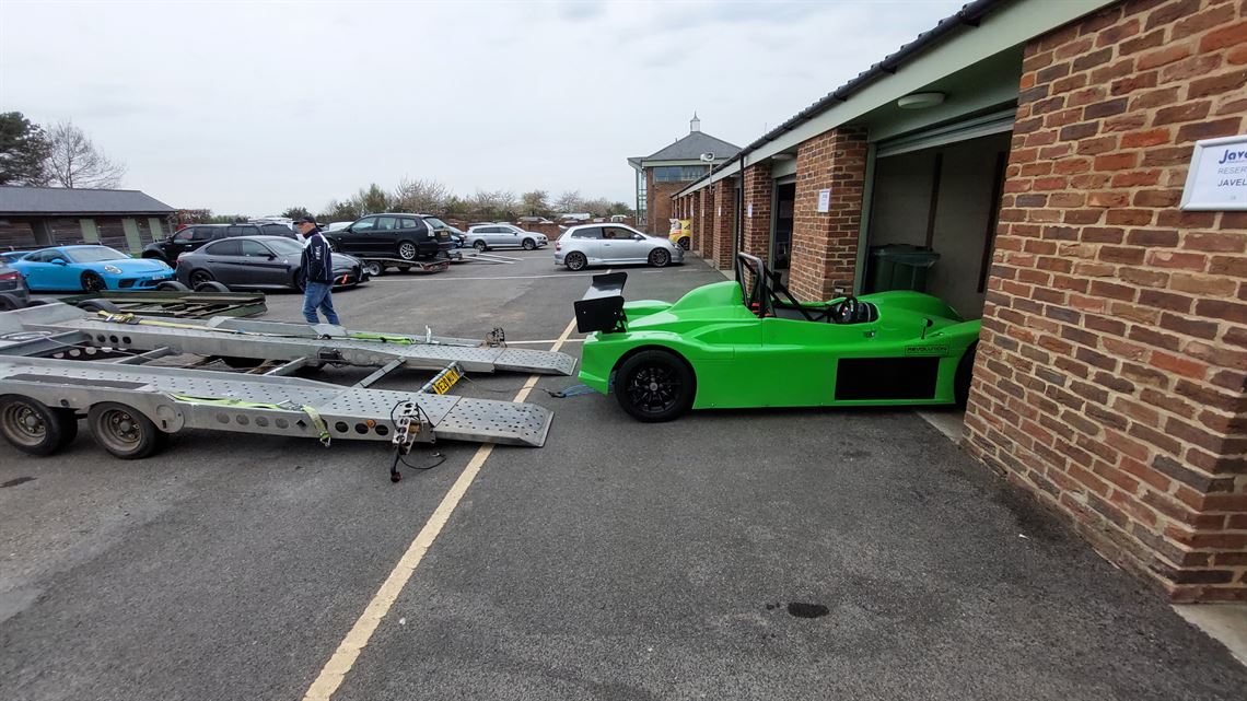 arl-sp-1-track-dayrace-car-with-trailer