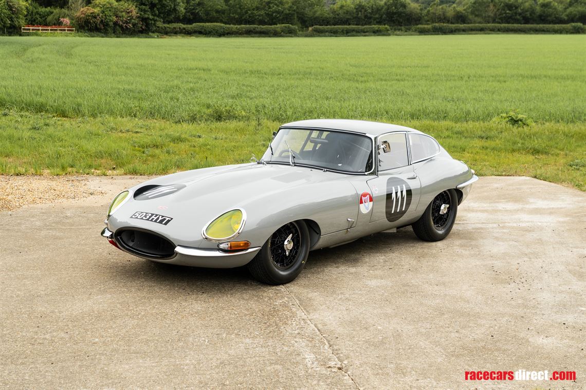 race-winning-1962-jaguar-e-type-series-1-fhc