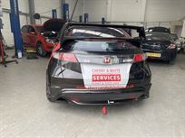 honda-civic-type-r-fn2