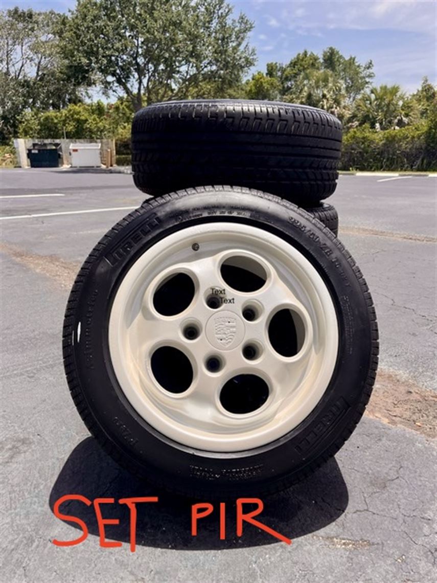 porsche-944-turbo-cup-magnesium-wheel-collect