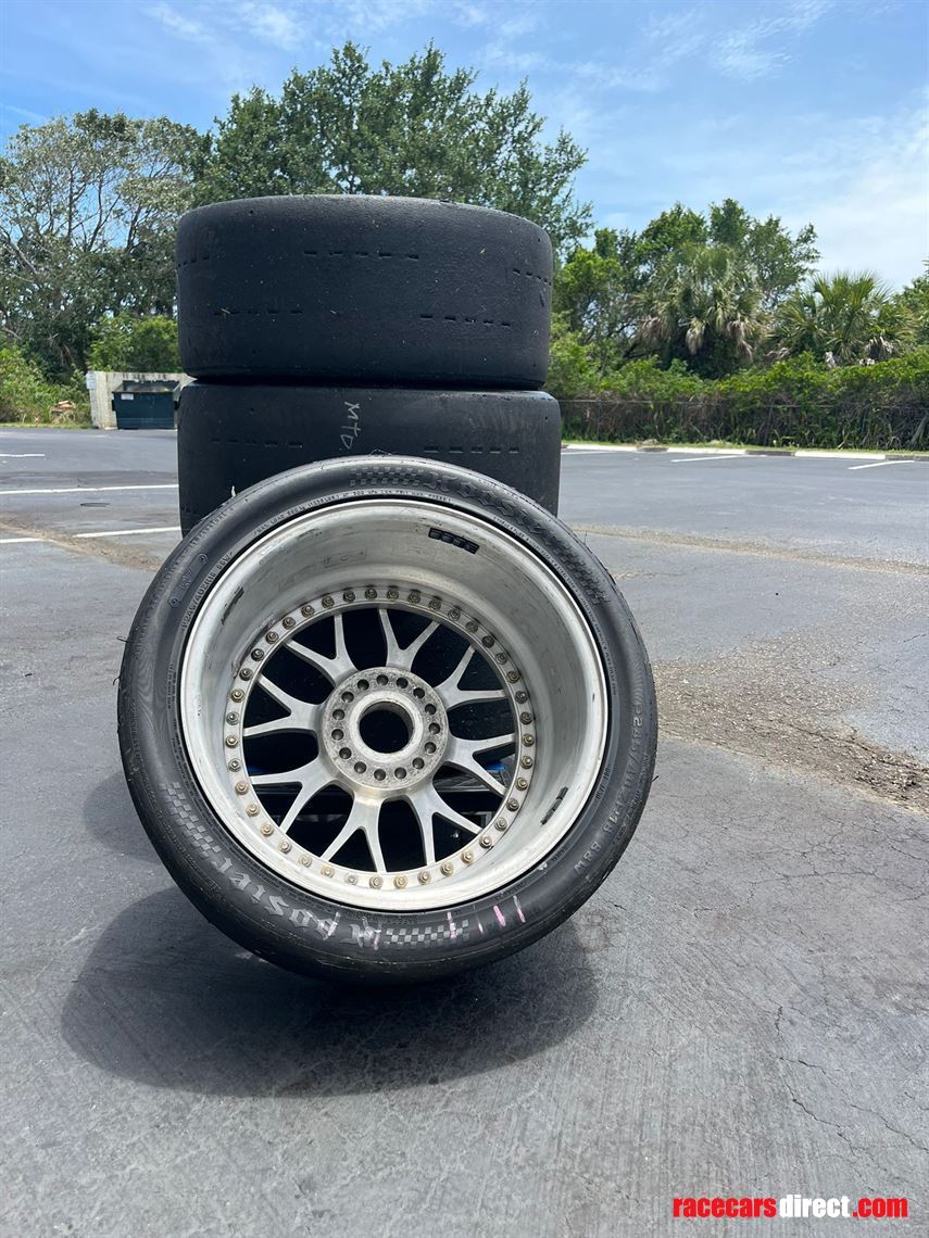 porsche-997-gt3-cup-wheel-sets