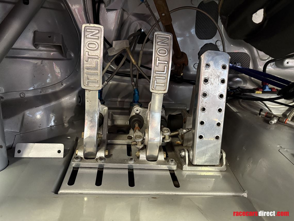 alfa-147-19-jtd-cup-racing-saloon