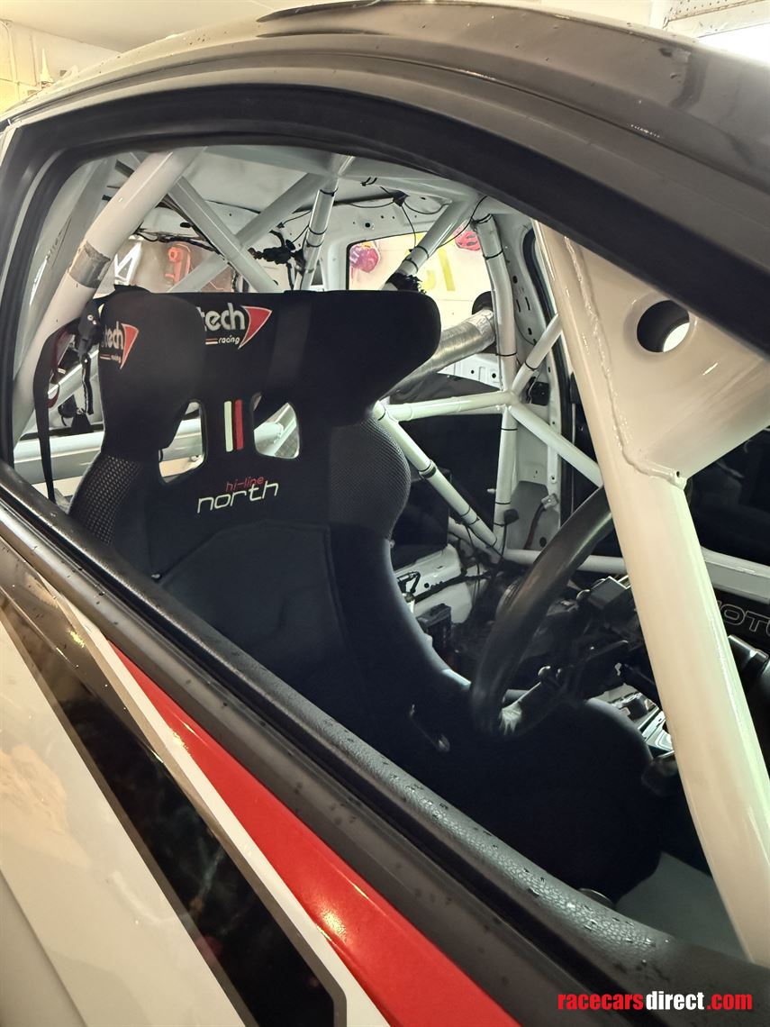 mk7-golf-gti-club-enduroroadsports---px-funcu