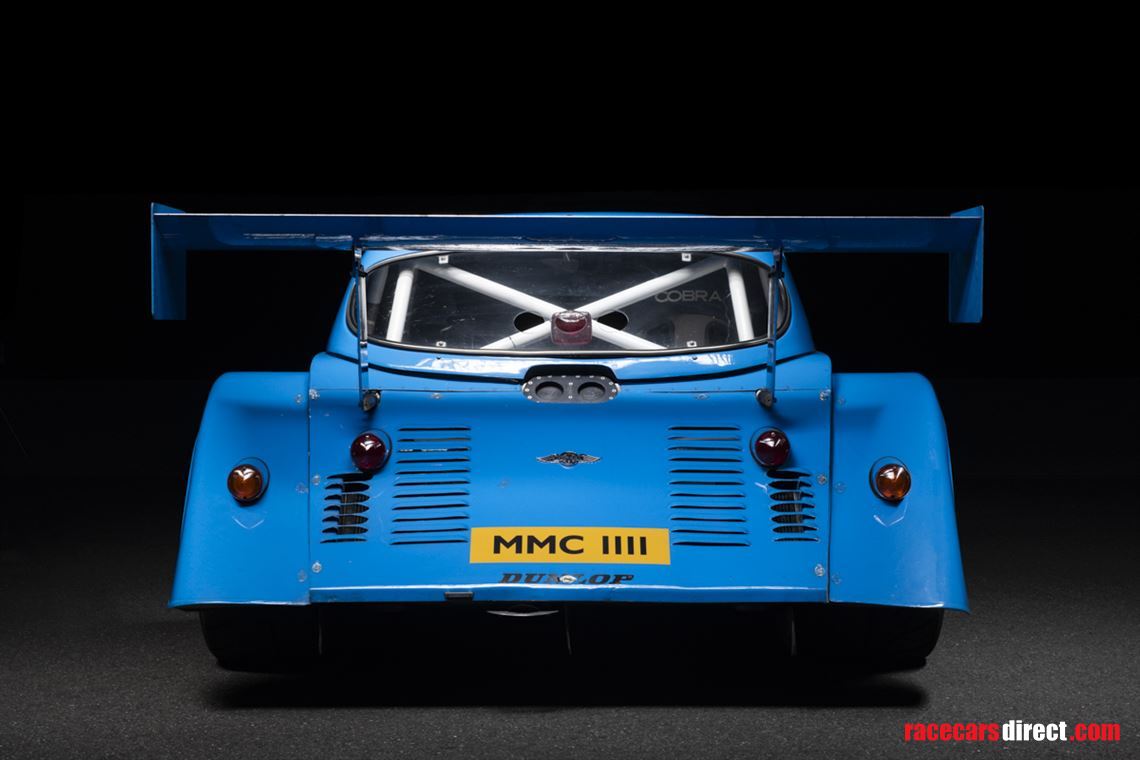 morgan-plus-8-gtr-big-blue
