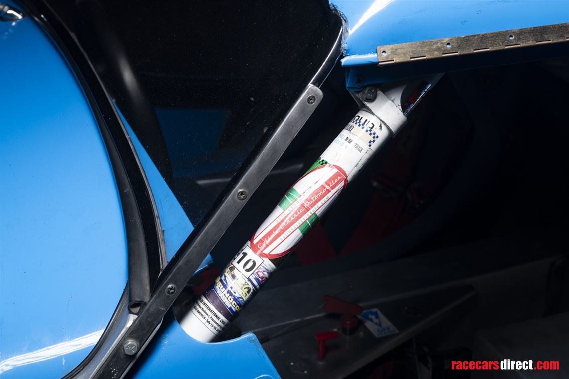 morgan-plus-8-gtr-big-blue