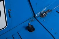 morgan-plus-8-gtr-big-blue