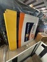 renault-f1-pit-perch-top