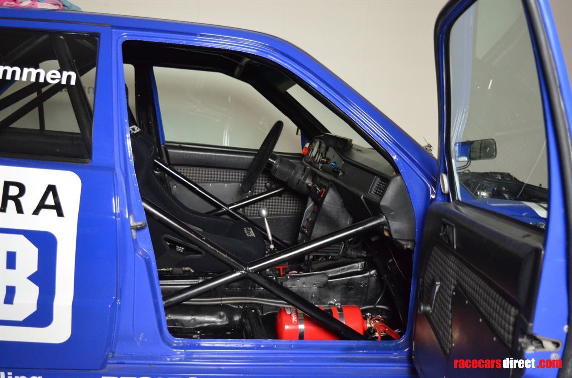 1988-mercedes-benz-190e-25l-evo1