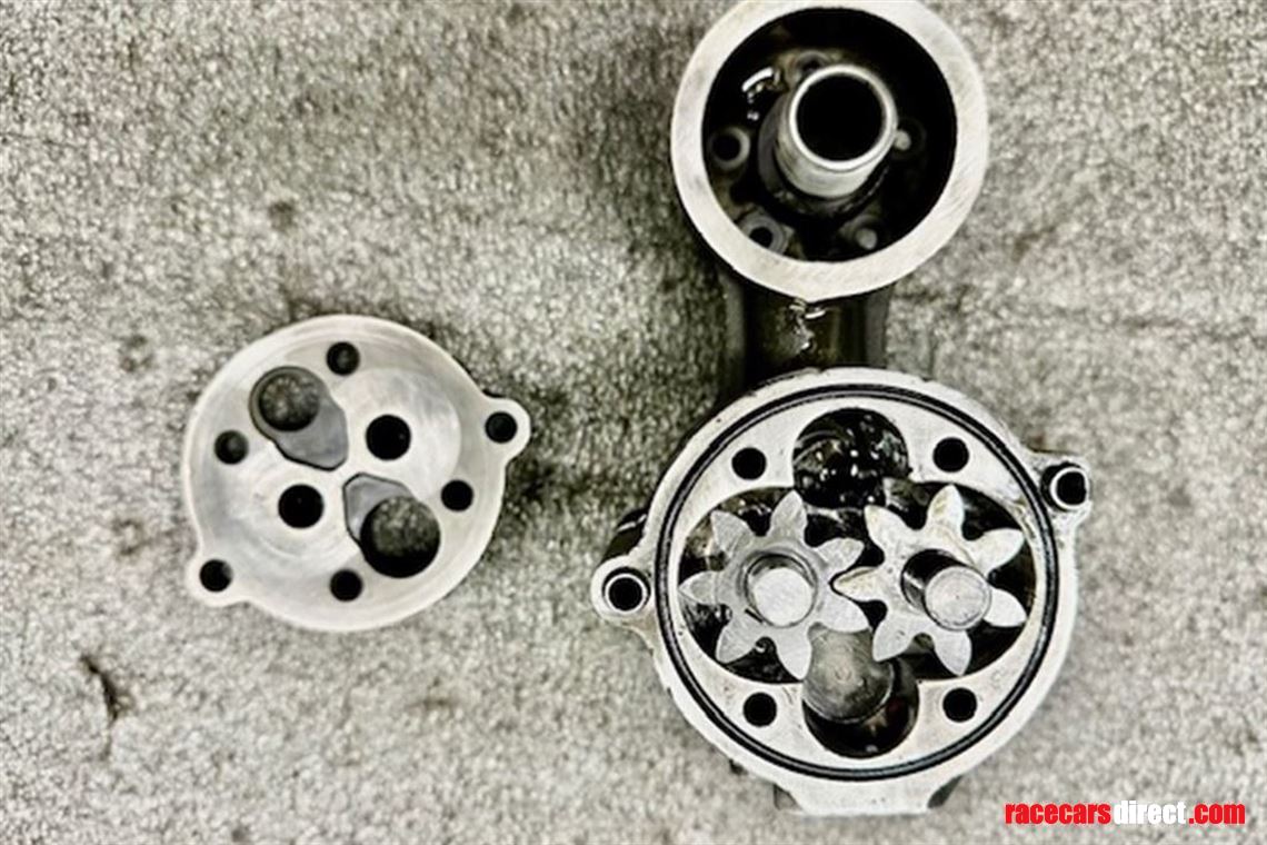 original-dry-sump-engine-bmw-m127---dtm-s14