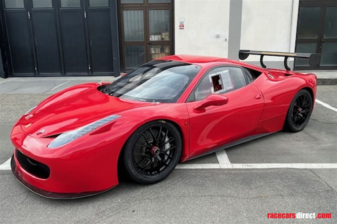 ferrari-458-challenge-2011