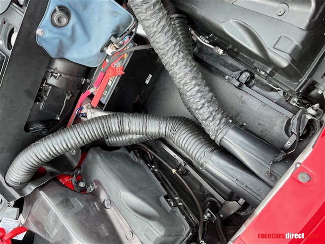 ferrari-458-challenge-2011