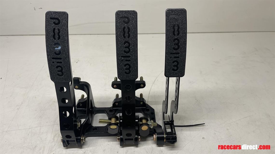 wilwood-floor-mounted-pedal-assembly-kit