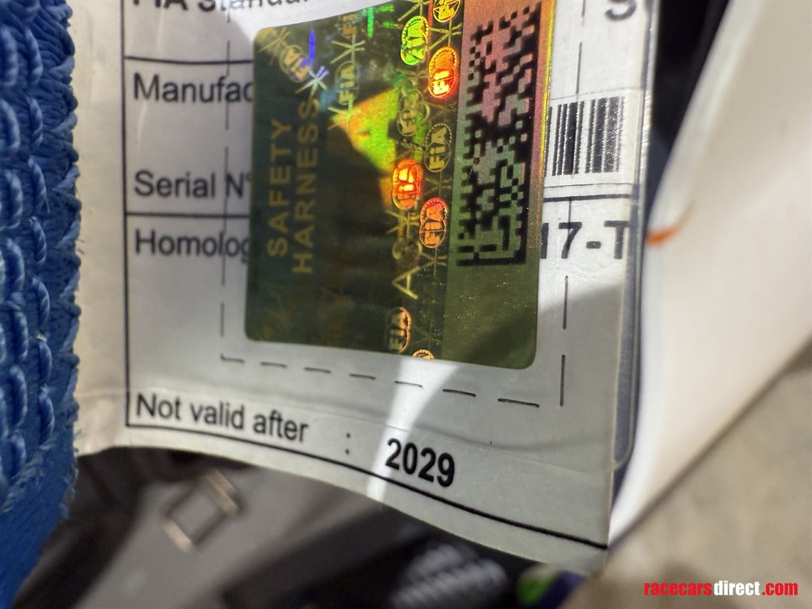 2011-audi-r8-lms-gt3