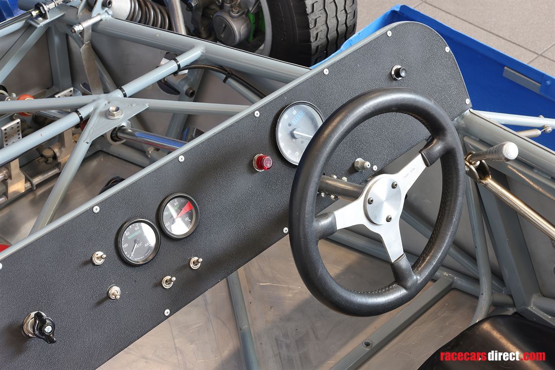 1963-merlyn-mk4-a-twin-cam-lotus-engine