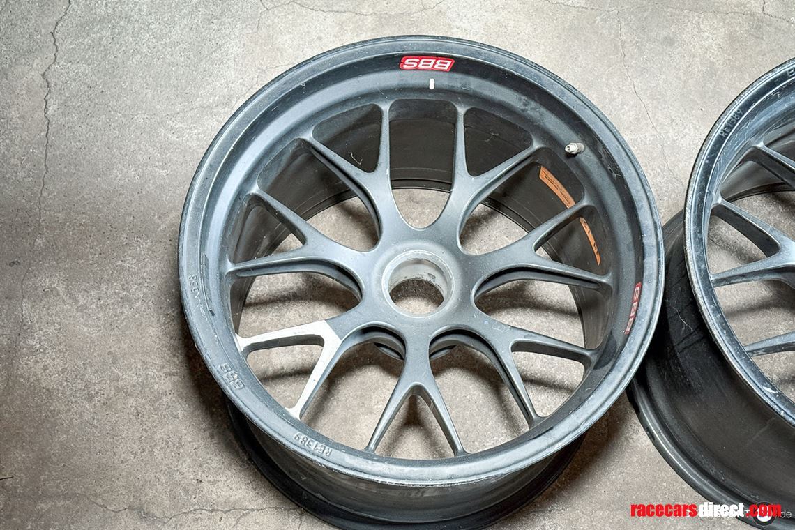 bmw-z4-gt3-wheels-used