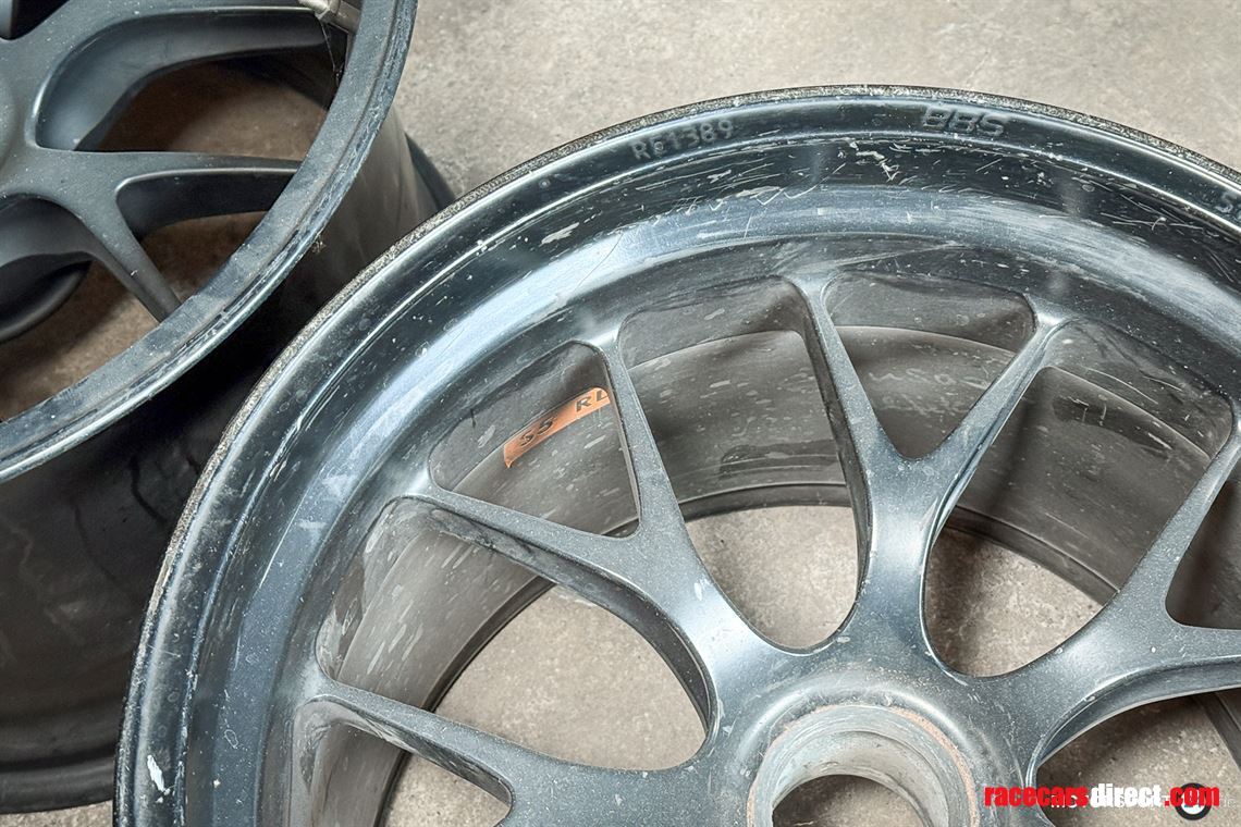 bmw-z4-gt3-wheels-used