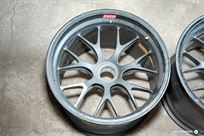 bmw-z4-gt3-wheels-used