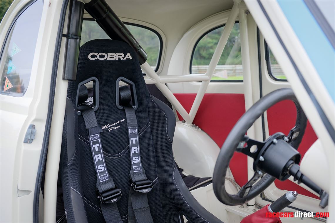 1957-austin-a35-speedwell