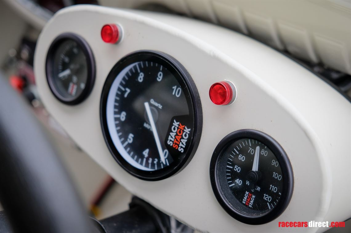 1957-austin-a35-speedwell