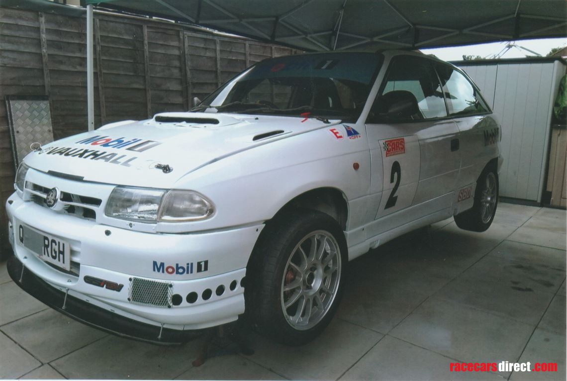vauxhall-astra-gsi-mk3