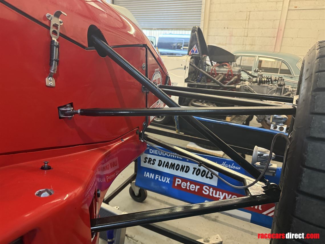 swift-sc95-rolling-chassis