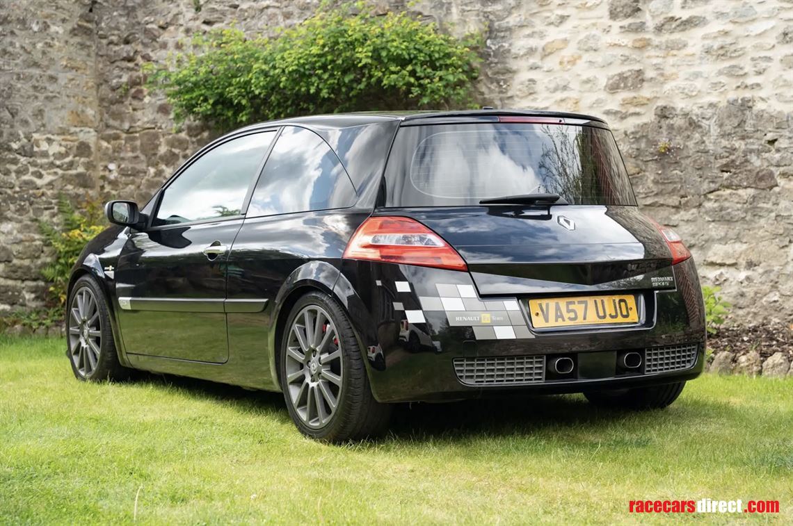 2007-renault-megane-rs-230-renault-f1-team-r2