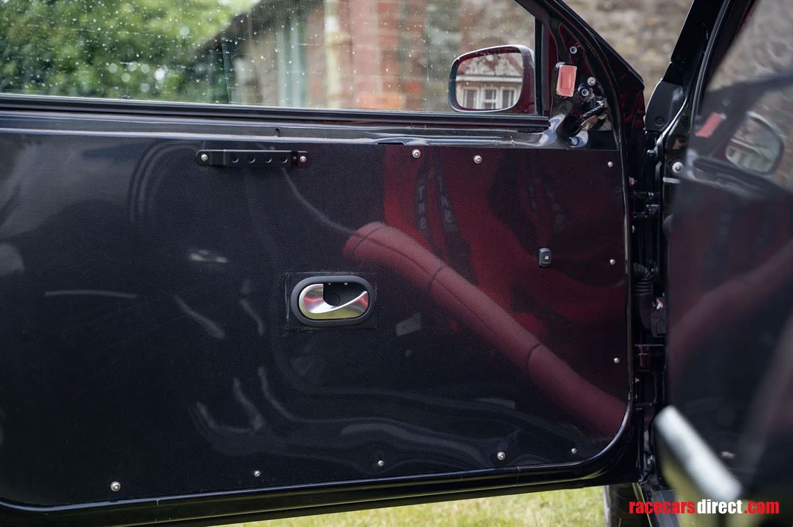 2007-renault-megane-rs-230-renault-f1-team-r2