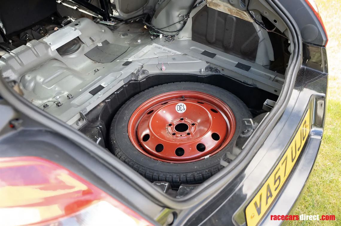 2007-renault-megane-rs-230-renault-f1-team-r2