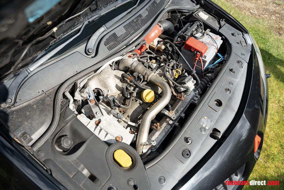 2007-renault-megane-rs-230-renault-f1-team-r2