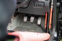 2007-renault-megane-rs-230-renault-f1-team-r2