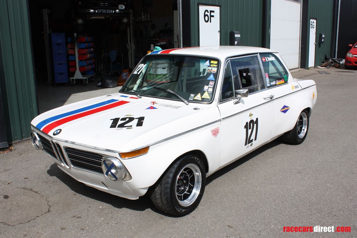 bmw-2002