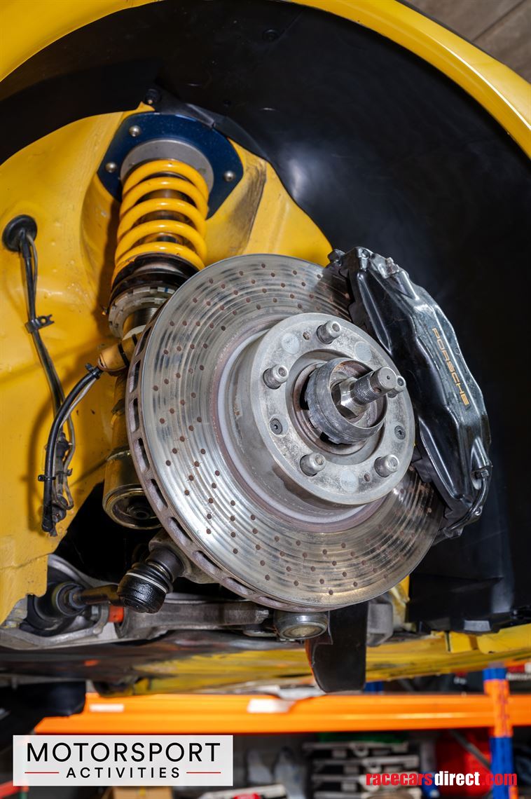 porsche-993-supercup-40