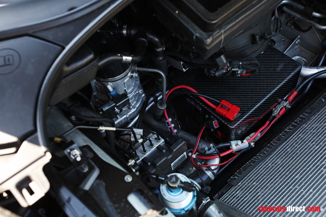 mclaren-570s-gt4-trophy-2020