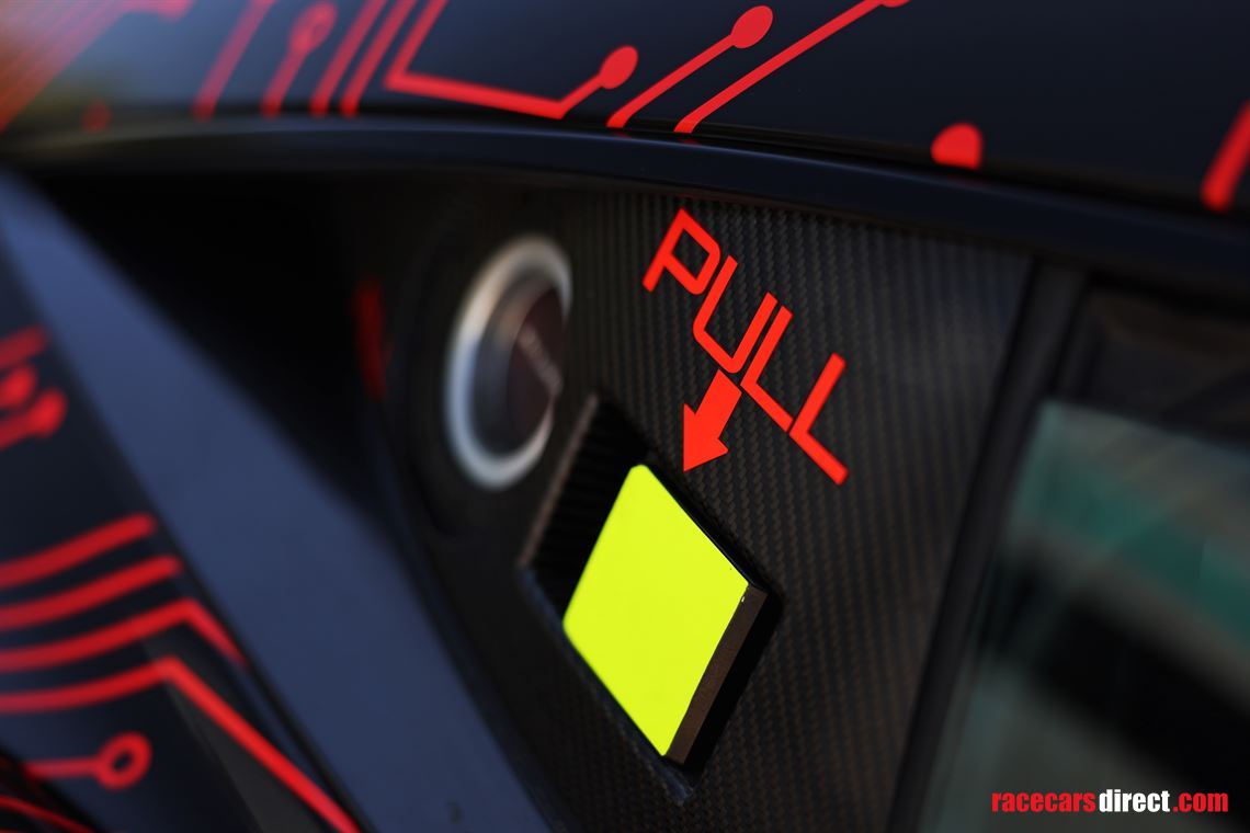 mclaren-570s-gt4-trophy-2020