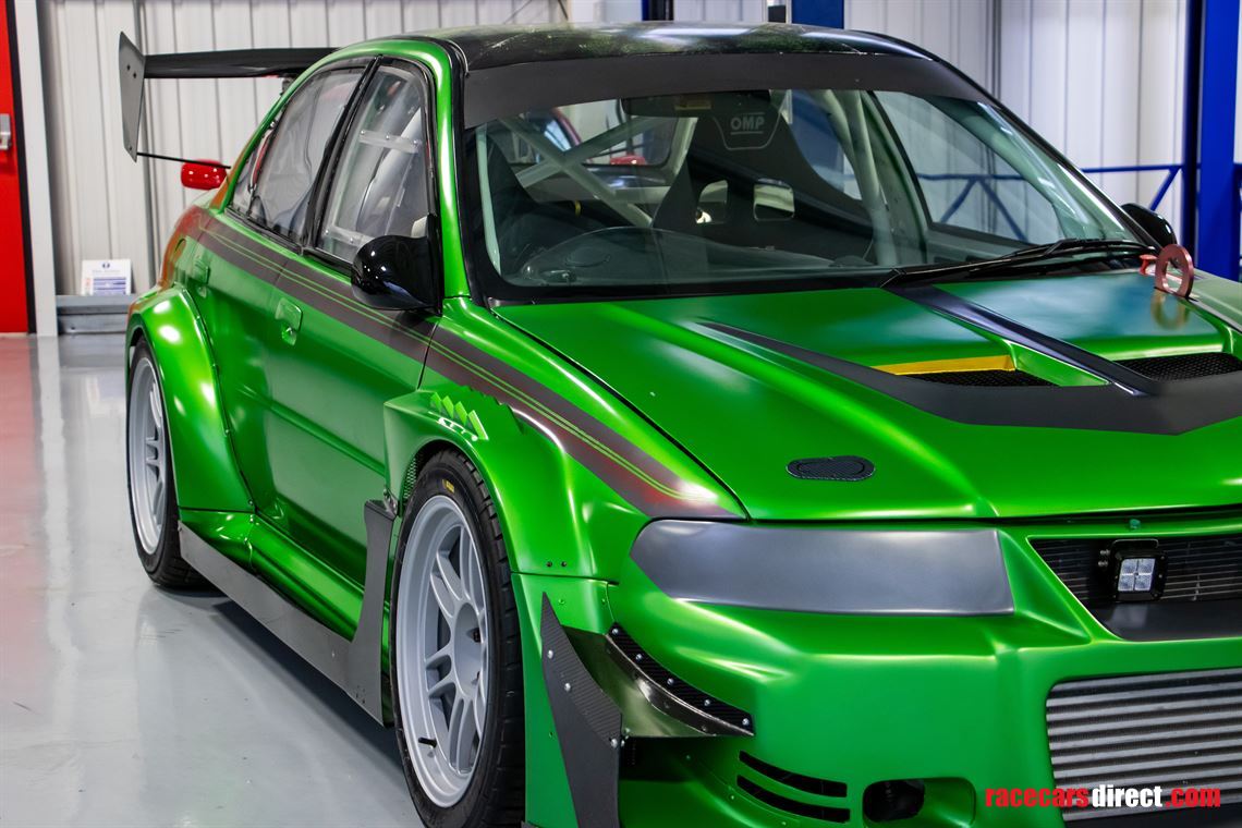 lce-varis-ex-cyber-mitsubishi-lancer-evo-vi-1