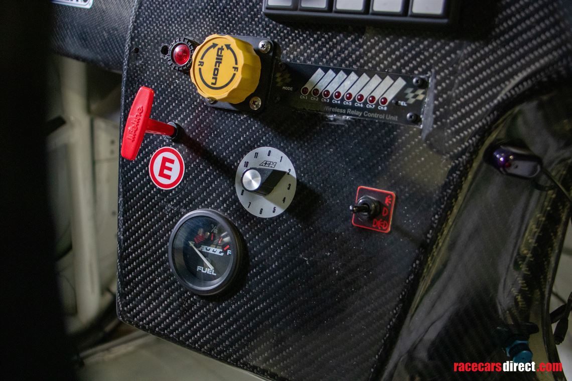 lce-varis-ex-cyber-mitsubishi-lancer-evo-vi-1