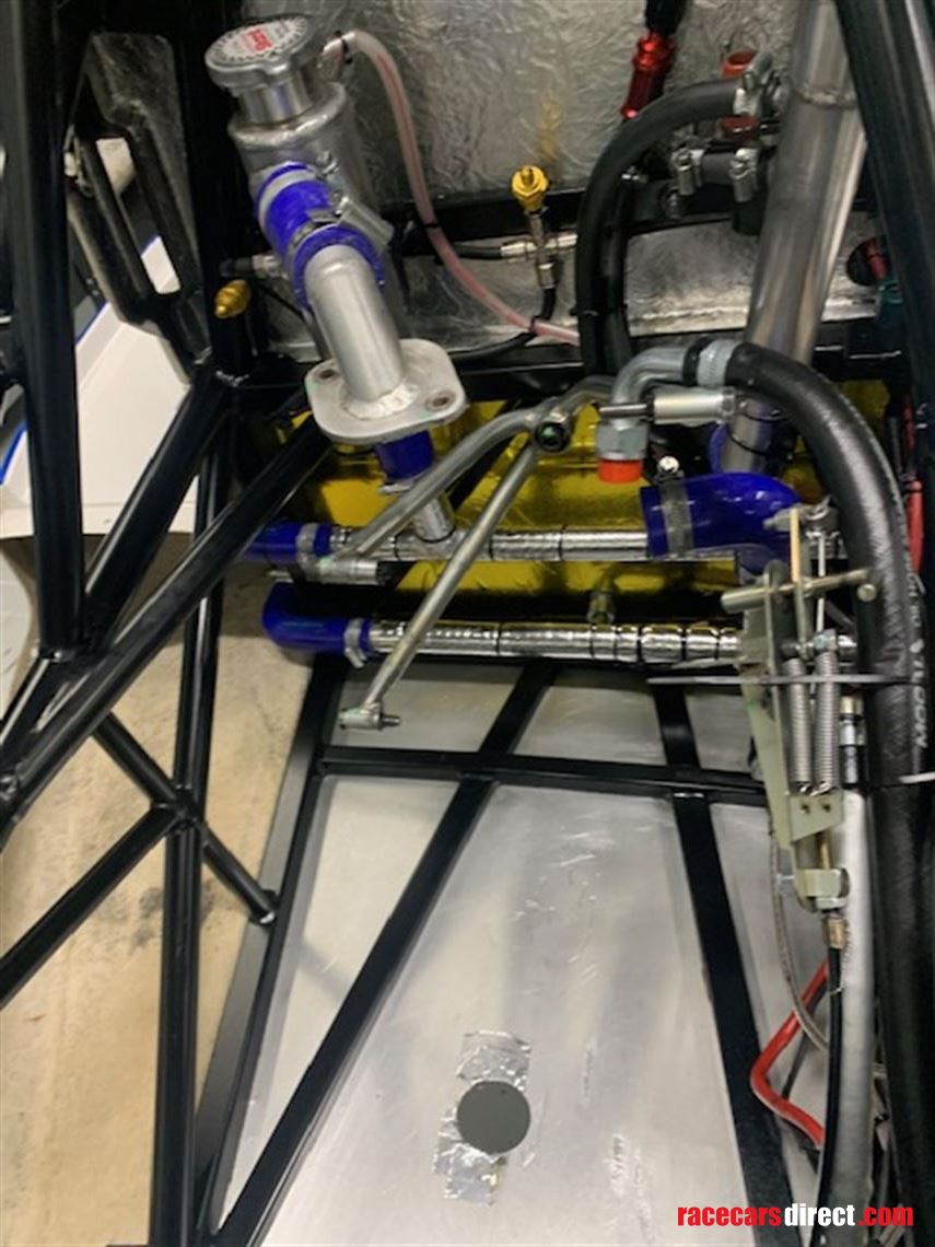 ray-gr22-formula-ford